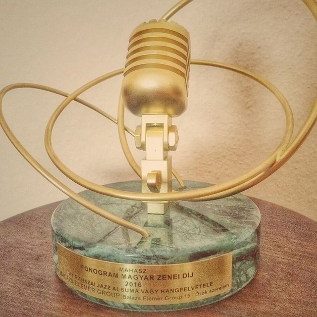 Képtalálat a következőre: „fonogram”